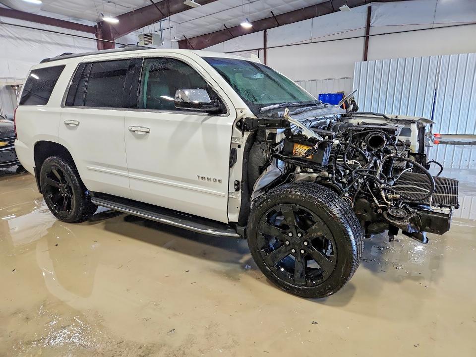 Photo 4 from auction – 2017 CHEVROLET TAHOE K150 with VIN 1GNSKCKC8HR151257