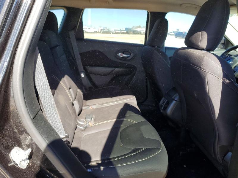 Photo 10 from auction – 2015 JEEP CHEROKEE with VIN 1C4PJLCB1FW546922