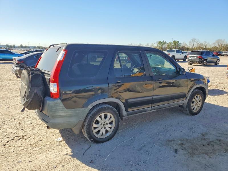 Photo 3 from auction – 2006 HONDA CR-V with VIN JHLRD688X6C015026