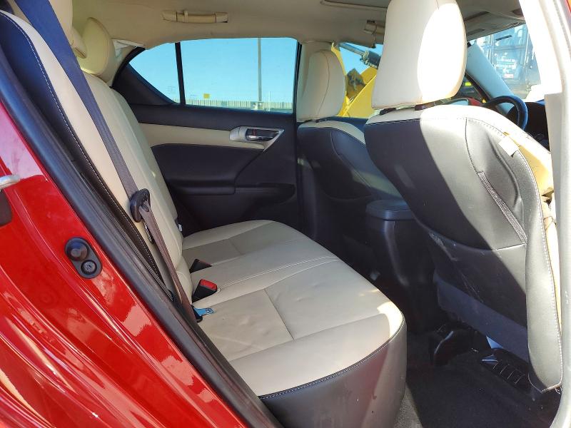 Фото 10 с аукциона – 2015 LEXUS CT 200 с VIN JTHKD5BH9F2244691