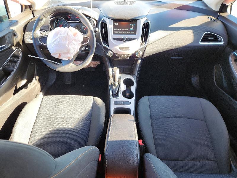 Photo 8 from auction – 2017 CHEVROLET CRUZE LS with VIN 1G1BC5SM2H7271019