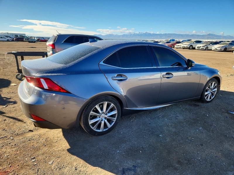 Photo 3 from auction – 2015 LEXUS IS with VIN JTHBF1D29F5070387
