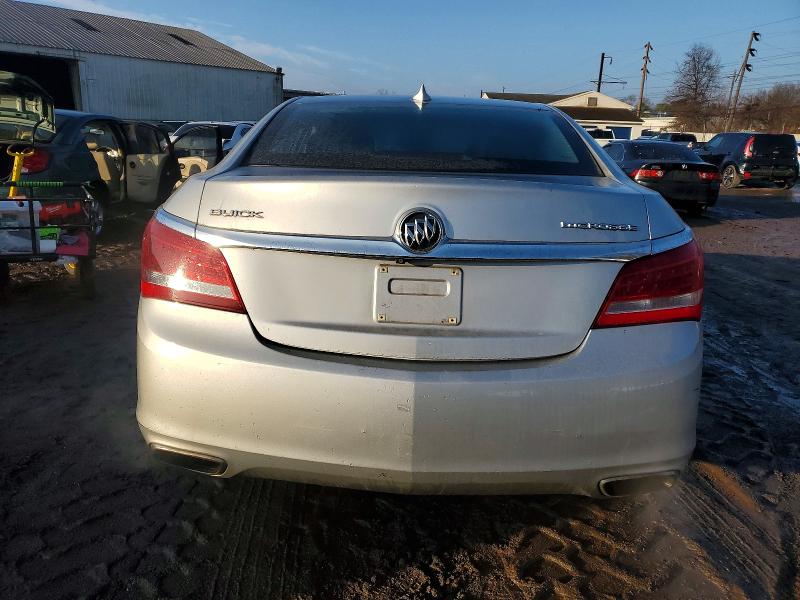 Photo 6 from auction – 2015 BUICK LACROSSE with VIN 1G4GA5G30FF344714