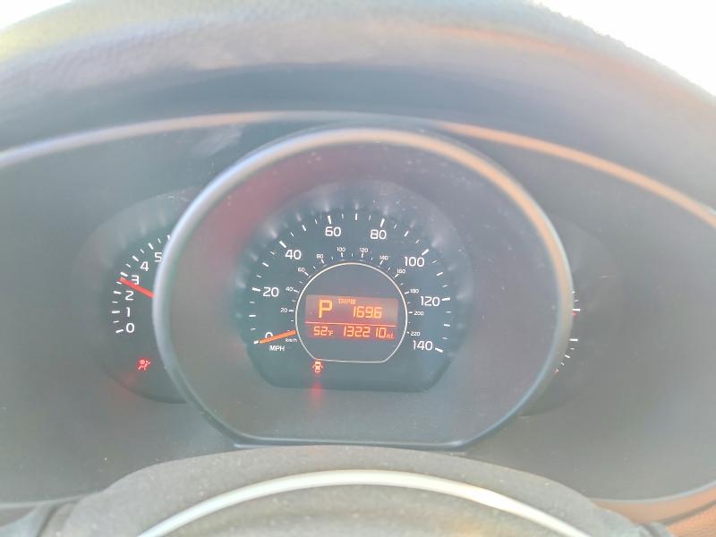 Photo 9 from auction – 2016 KIA SOUL + with VIN KNDJP3A50G7869548
