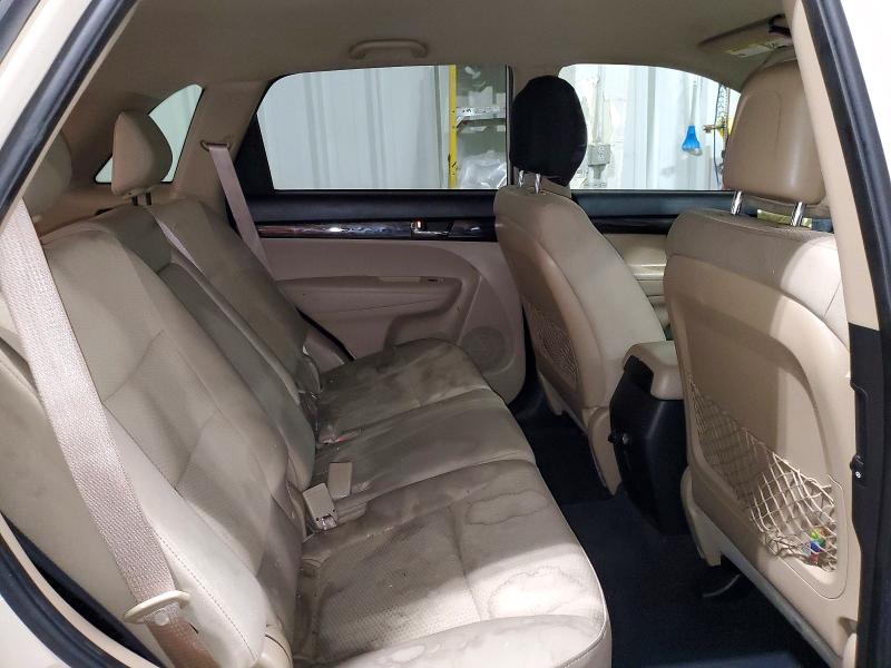Photo 11 from auction – 2011 KIA SORENTO BA with VIN 5XYKTCA11BG117480