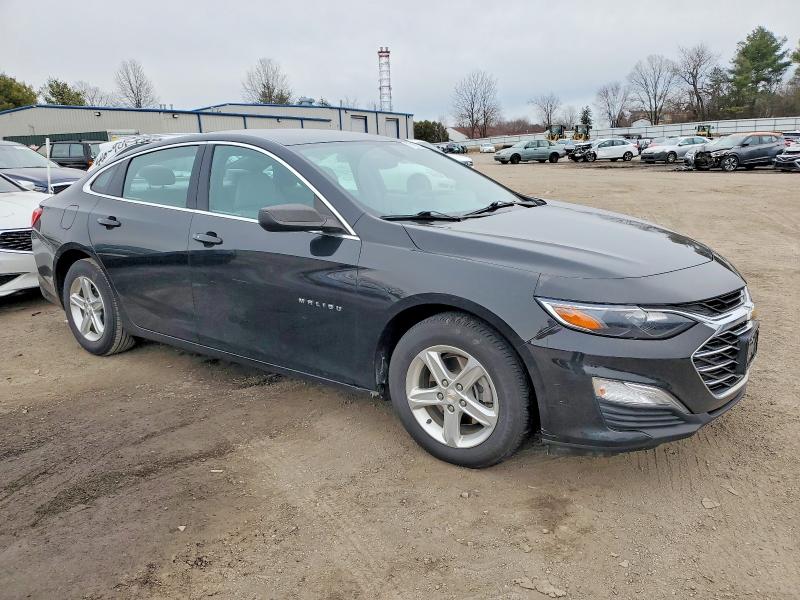 Photo 4 from auction – 2022 CHEVROLET MALIBU with VIN 1G1ZB5STXNF153309