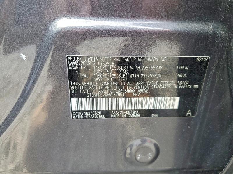 Photo 14 from auction – 2017 TOYOTA RAV4 SE with VIN 2T3NFREVXHW357951