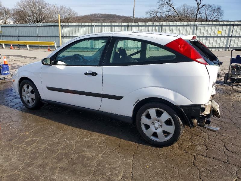 Photo 2 from auction – 2001 FORD FOCUS ZX3 with VIN 3FAFP31331R247701