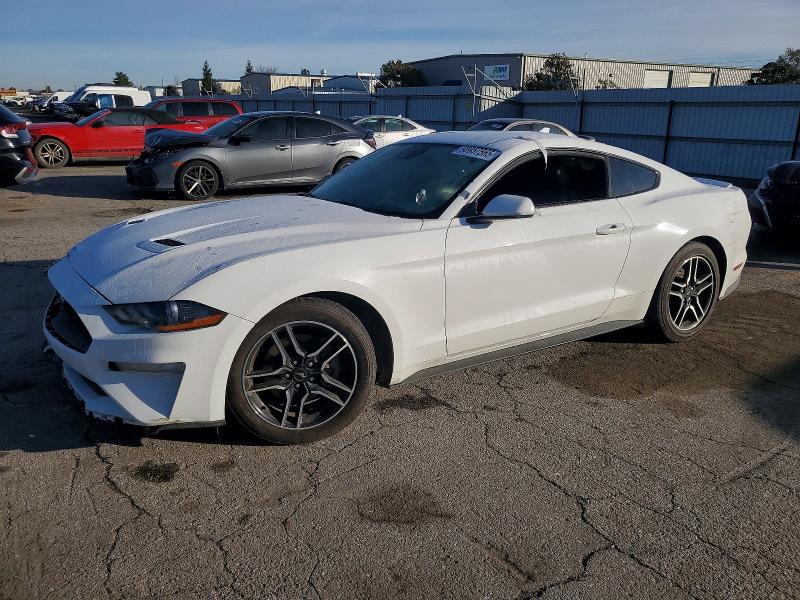 FORD MUSTANG 2022 with VIN 1FA6P8THXN5126677 - Photo from auction