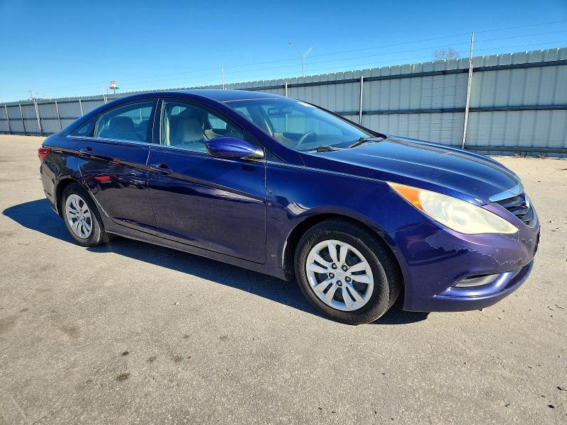 Photo 4 from auction – 2011 HYUNDAI SONATA GLS with VIN 5NPEB4ACXBH213480