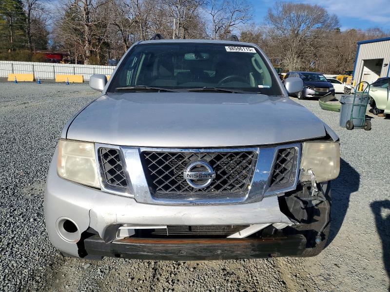 Photo 5 from auction – 2011 NISSAN PATHFINDER with VIN 5N1AR1NN7BC601424