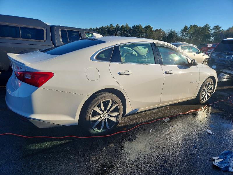 Photo 3 from auction – 2018 CHEVROLET MALIBU with VIN 1G1ZD5ST4JF271036