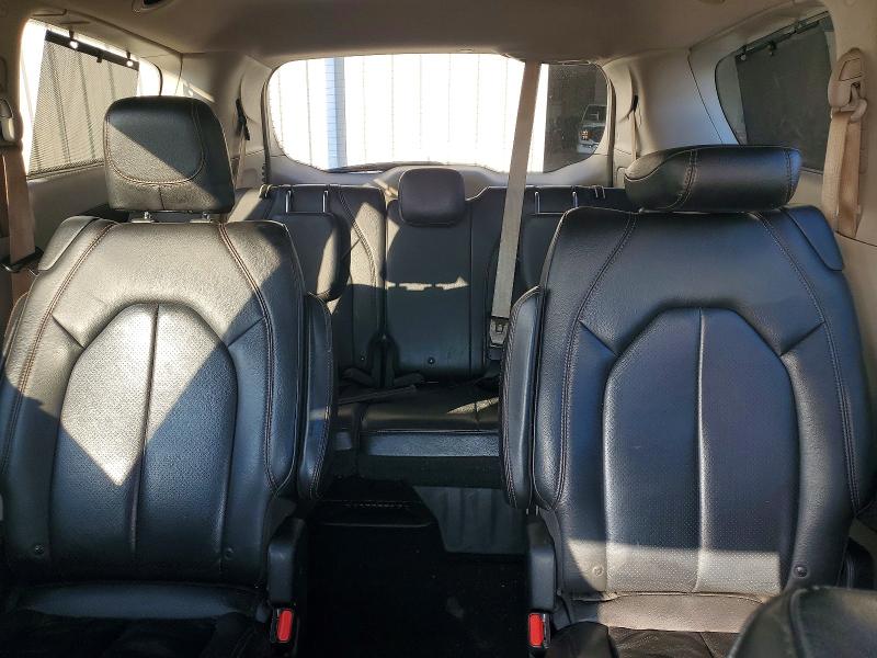 Photo 10 from auction – 2018 CHRYSLER PACIFICA T with VIN 2C4RC1BG4JR261489