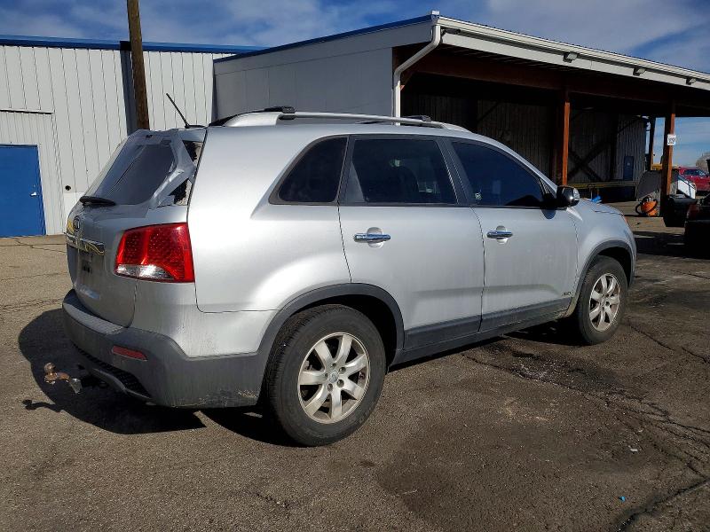 Photo 3 from auction – 2012 KIA SORENTO BA with VIN 5XYKTDA67CG252675
