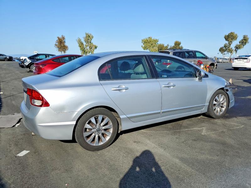 Photo 3 from auction – 2011 HONDA CIVIC EXL with VIN 2HGFA1F99BH502492