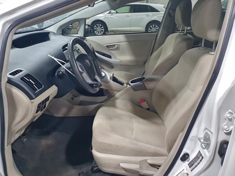 Photo 7 from auction – 2013 TOYOTA PRIUS with VIN JTDKN3DU4D5685993