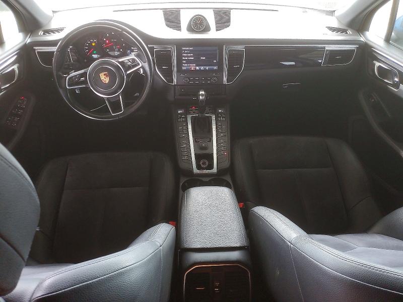 Photo 8 from auction – 2018 PORSCHE MACAN with VIN WP1AA2A58JLB15287