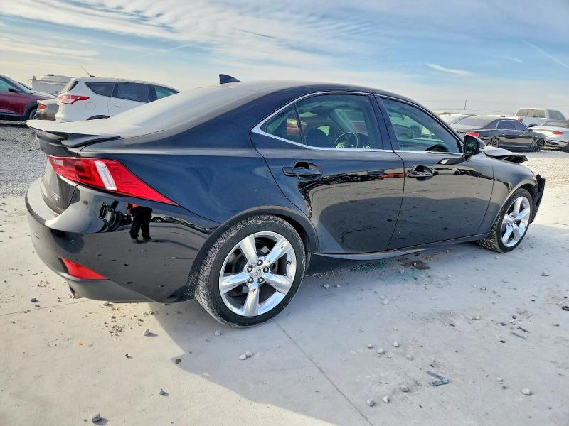 Photo 3 from auction – 2014 LEXUS IS with VIN JTHBE1D22E5002482