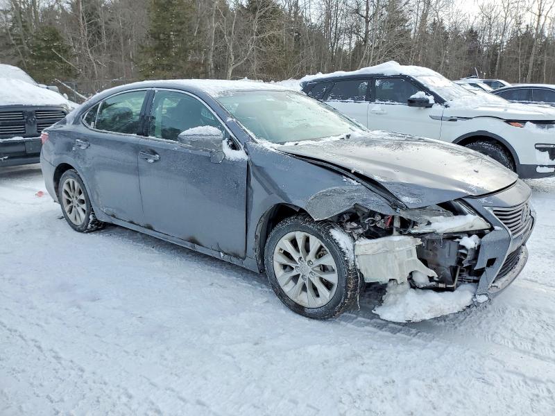 Photo 4 from auction – 2013 LEXUS ES 300H with VIN JTHBW1GG4D2002603