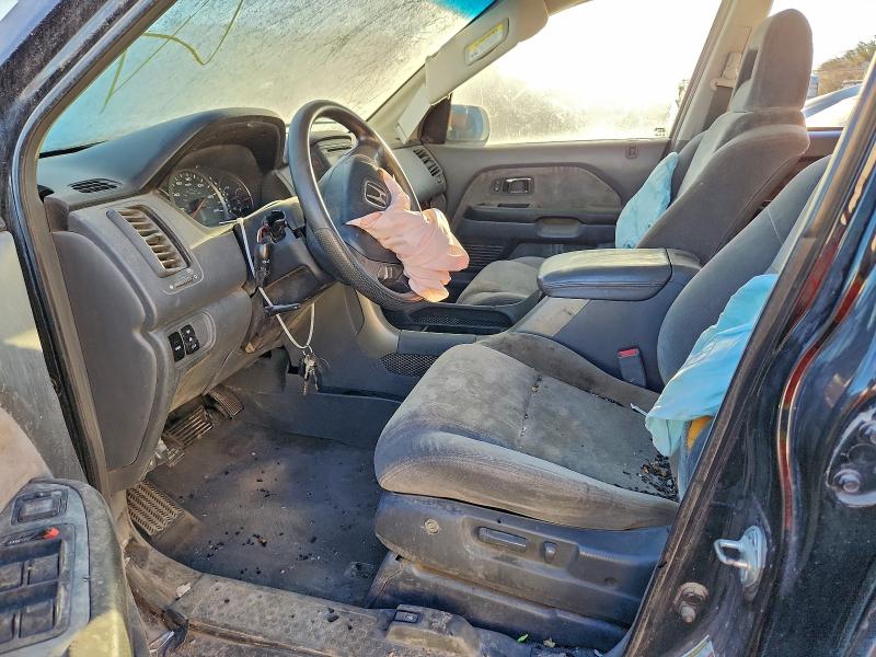 Photo 7 from auction – 2005 HONDA PILOT EX with VIN 5FNYF18425B063172