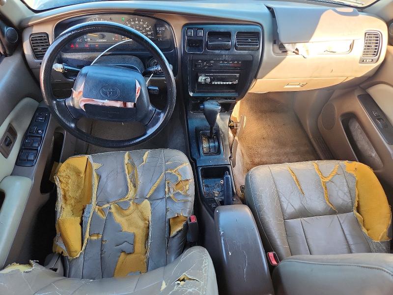 Photo 8 from auction – 1996 TOYOTA 4RUNNER SR with VIN JT3GN86RXT0006644