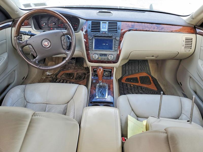 Photo 8 from auction – 2011 CADILLAC DTS PREMIU with VIN 1G6KH5E60BU103901