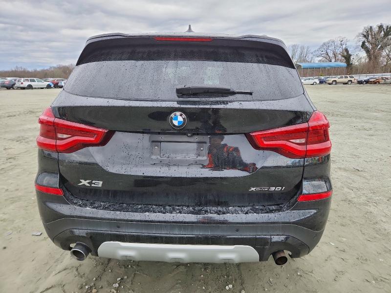 Photo 6 from auction – 2019 BMW X3 XDRIVE3 with VIN 5UXTR9C59KLR03388