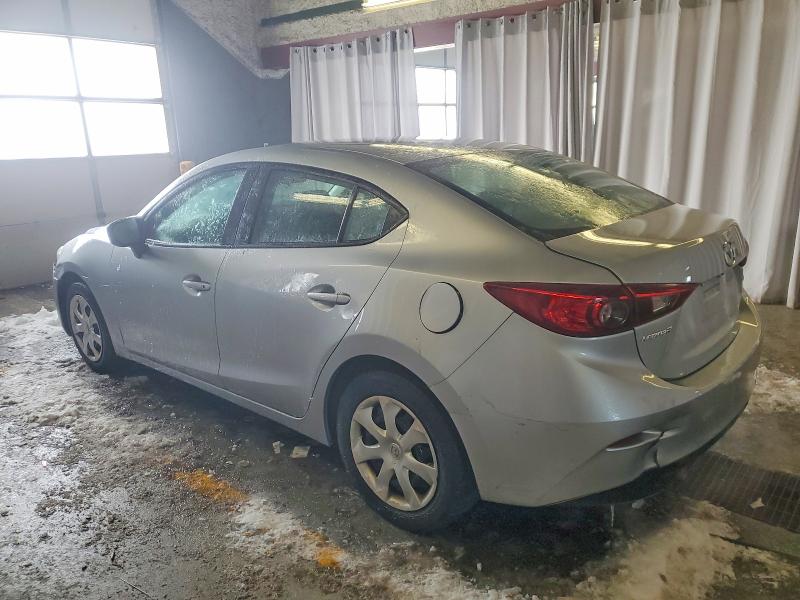 Photo 2 from auction – 2018 MAZDA 3 SPORT with VIN 3MZBN1U77JM198062