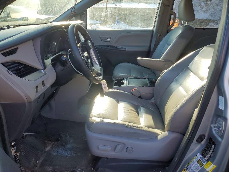 Photo 7 from auction – 2016 TOYOTA SIENNA LE with VIN 5TDKK3DC4GS725567