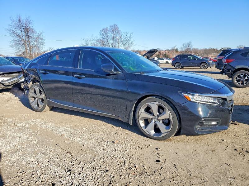 Photo 4 from auction – 2018 HONDA ACCORD with VIN 1HGCV2F92JA008839