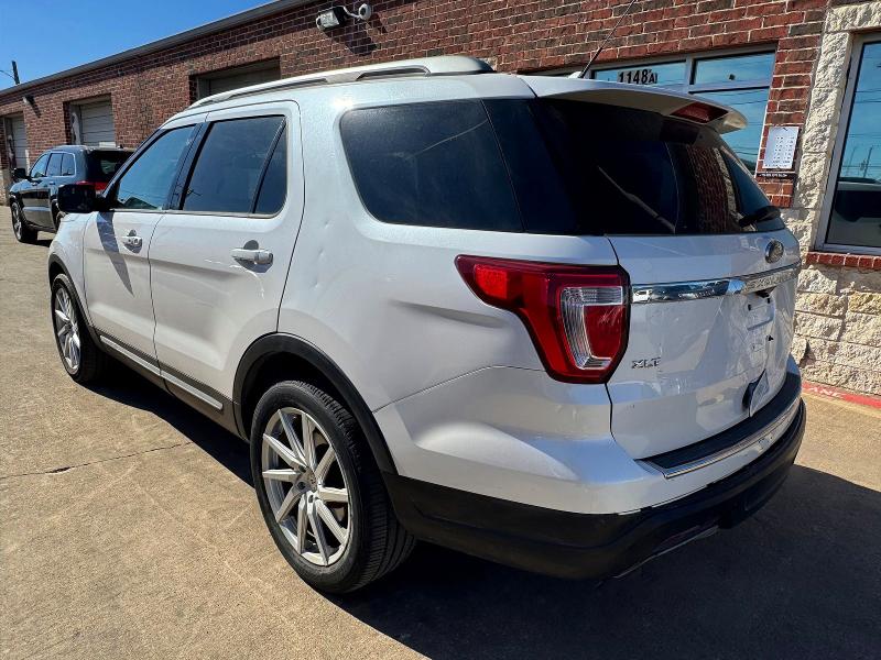 Photo 3 from auction – 2018 FORD EXPLORER X with VIN 1FM5K7D81JGB99377
