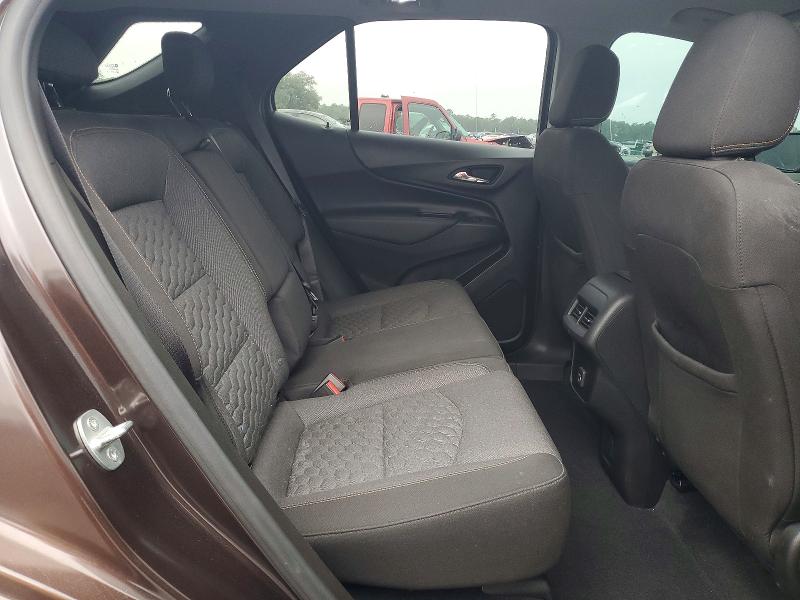 Photo 11 from auction – 2020 CHEVROLET EQUINOX LT with VIN 2GNAXKEV3L6260024