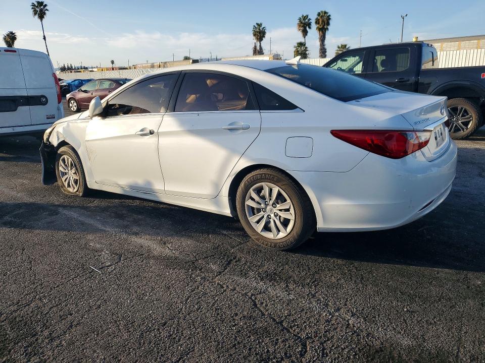 Photo 2 from auction – 2011 HYUNDAI SONATA GLS with VIN 5NPEB4AC7BH094142