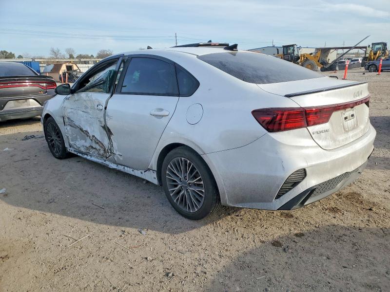 Photo 2 from auction – 2023 KIA FORTE with VIN 3KPF54AD2PE538768