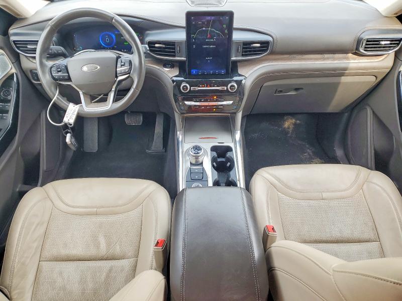 Photo 8 from auction – 2022 FORD EXPLORER P with VIN 1FM5K8HW2NNA10428