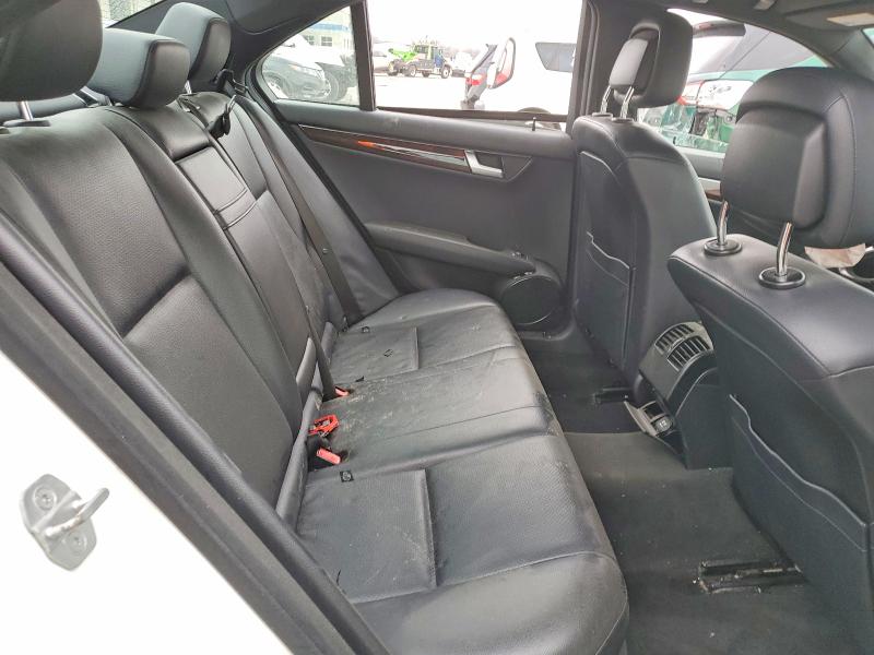 Photo 10 from auction – 2012 MERCEDES-BENZ C with VIN WDDGF8BB5CA630269