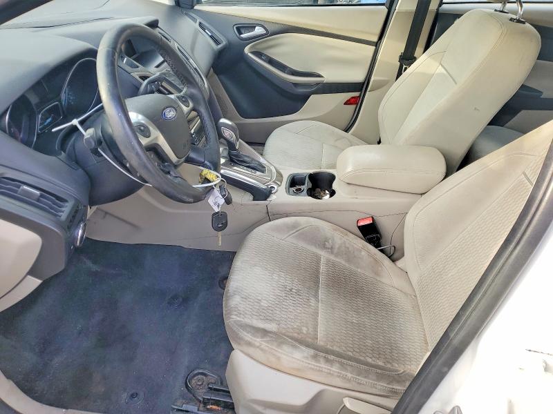 Foto 7 de la subasta – 2012 FORD FOCUS SEL con VIN 1FAHP3H27CL178096