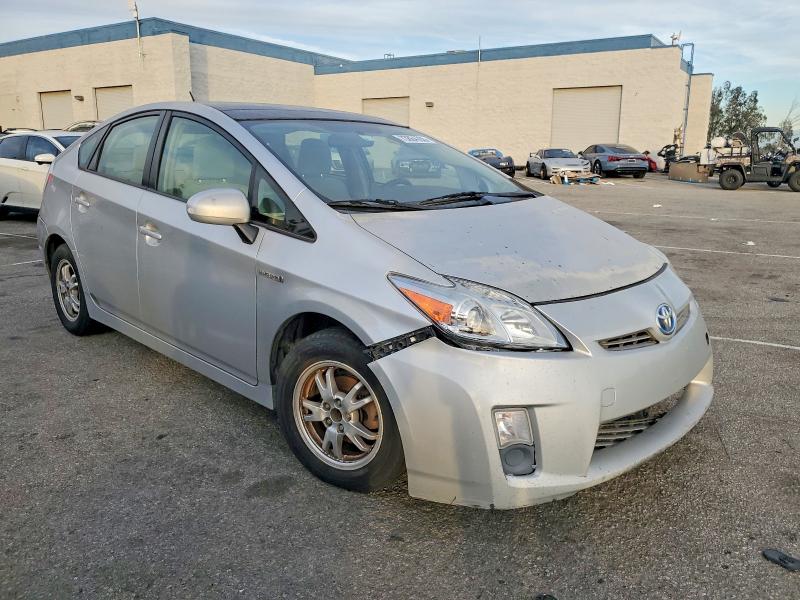 Photo 4 from auction – 2010 TOYOTA PRIUS with VIN JTDKN3DU3A1122808