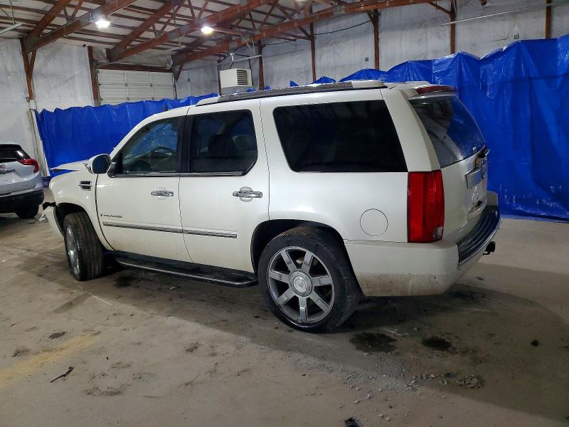 Photo 2 from auction – 2008 CADILLAC ESCALADE with VIN 1GYEC63848R213262