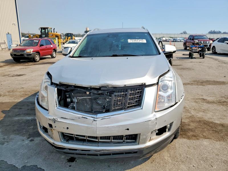 Photo 5 from auction – 2016 CADILLAC SRX LUXURY with VIN 3GYFNBE37GS586865