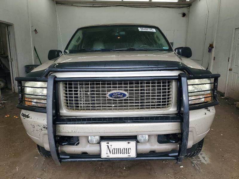 Photo 5 from auction – 2004 FORD EXCURSION with VIN 1FMSU43P44EA72756