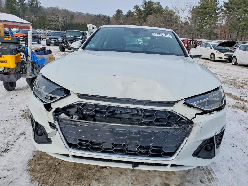 Photo 5 from auction – 2021 AUDI A4 PREMIUM with VIN WAUDAAF46MA035234