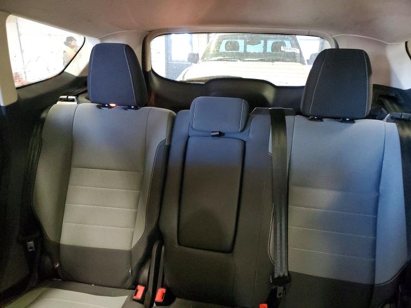Photo 10 from auction – 2016 FORD ESCAPE SE with VIN 1FMCU0G79GUA64251