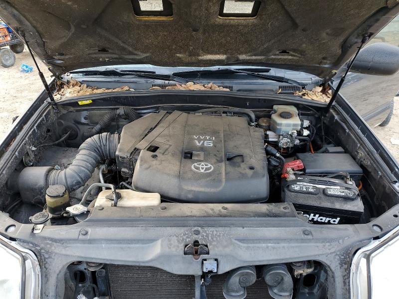 Photo 12 from auction – 2004 TOYOTA 4RUNNER SR with VIN JTEZU14R840033596