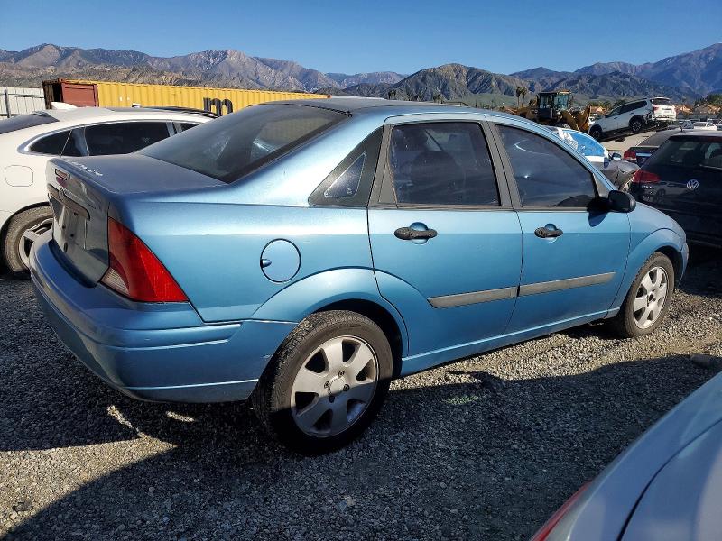 Photo 3 from auction – 2001 FORD FOCUS LX with VIN 1FAFP33P61W322680