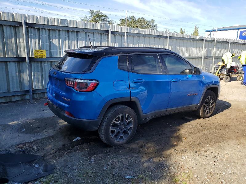 Photo 3 from auction – 2018 JEEP COMPASS with VIN 3C4NJDDB6JT481902