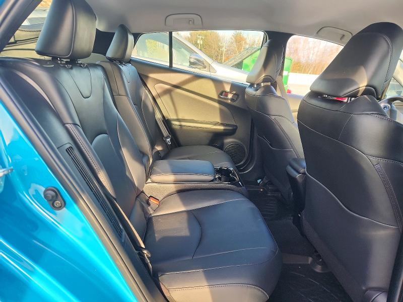 Photo 10 from auction – 2017 TOYOTA PRIUS PRIM with VIN JTDKARFP6H3058638