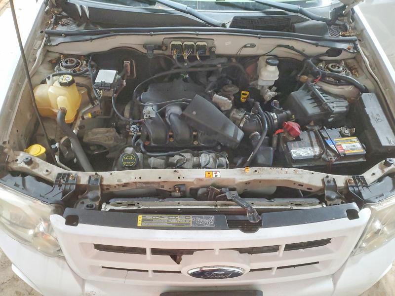 Photo 12 from auction – 2008 FORD ESCAPE LIM with VIN 1FMCU94188KC15498