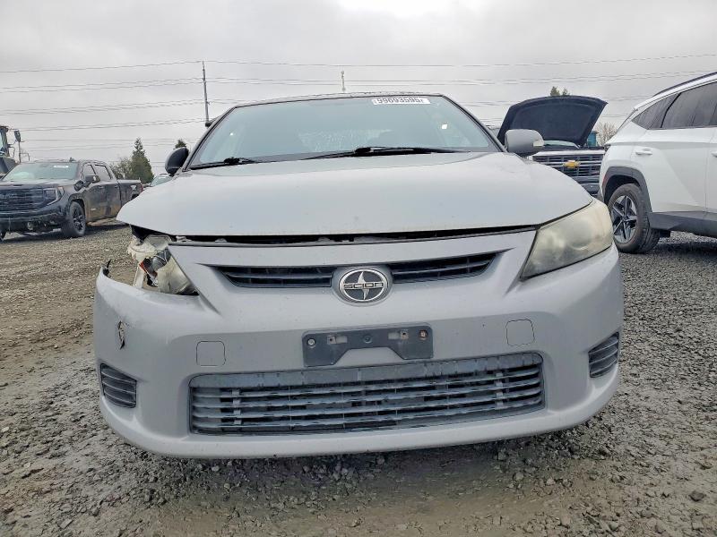 Photo 5 from auction – 2011 TOYOTA SCION TC with VIN JTKJF5C78B3016708