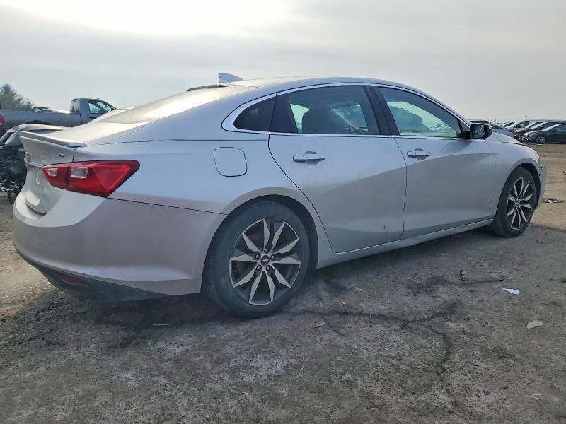 Photo 3 from auction – 2018 CHEVROLET MALIBU LT with VIN 1G1ZD5ST4JF105518